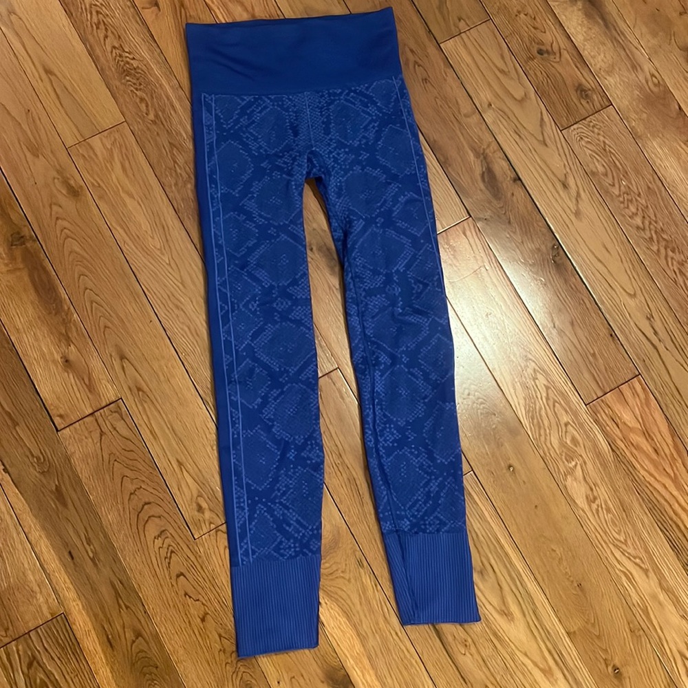 Lululemon crop leggings